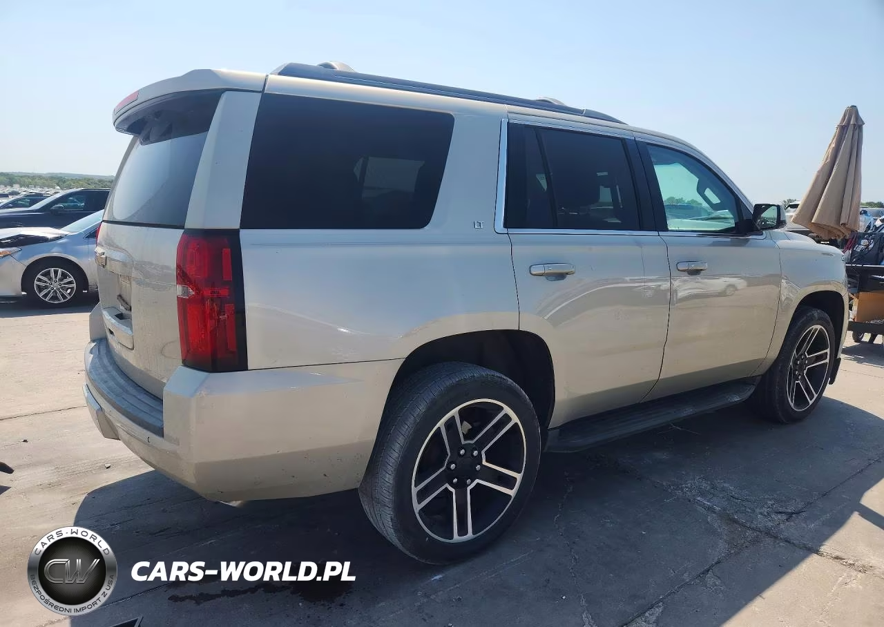 2017 Chevrolet Tahoe C1500 Lt VIN:1GNSCBKC2HR340283 - 3