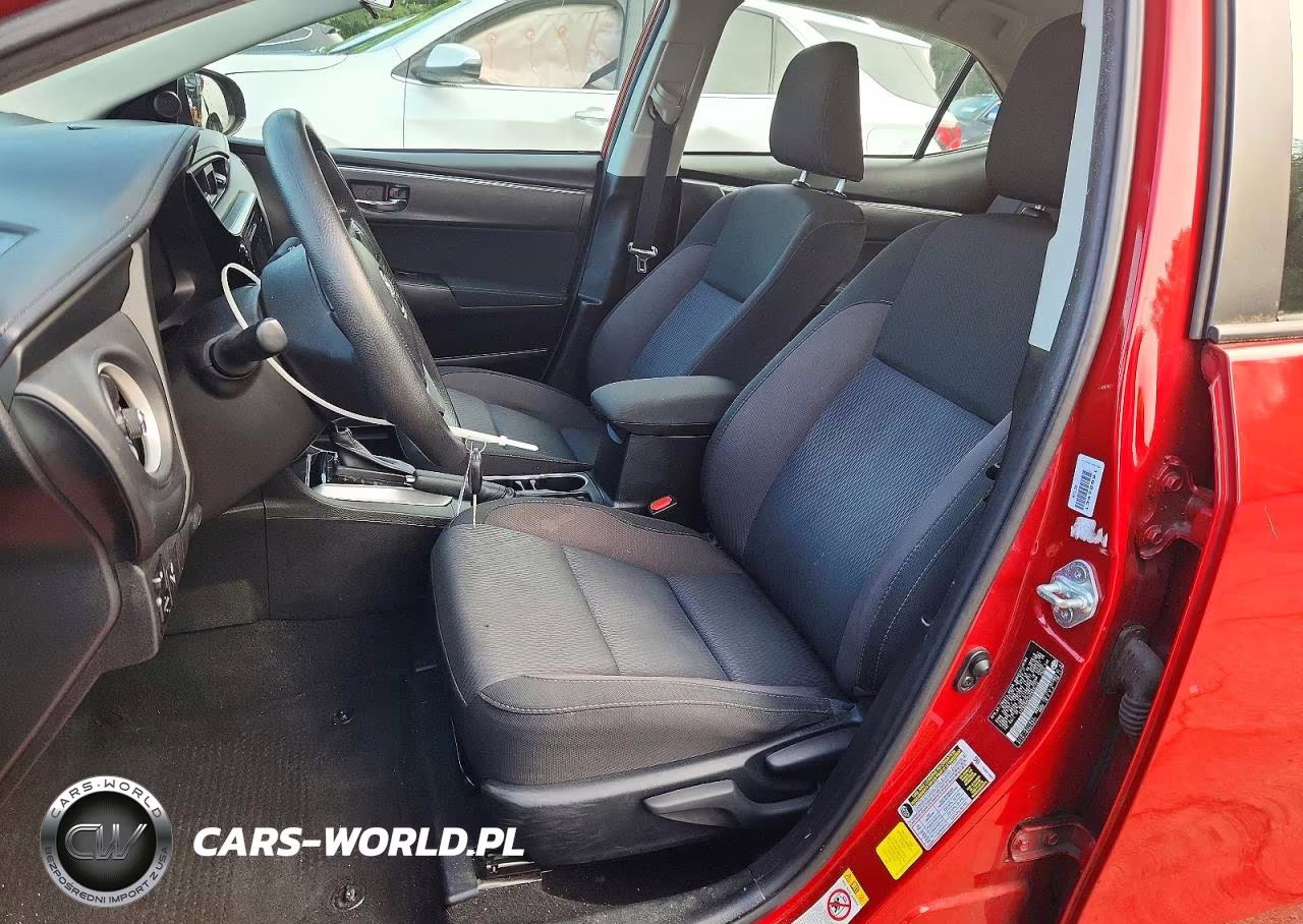2017 Toyota Corolla Le VIN:5YFBURHE5HP669223 - 7