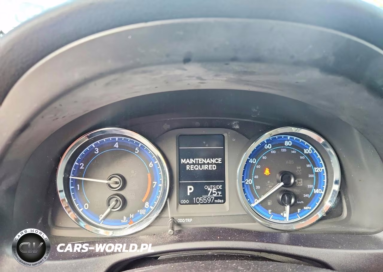 2017 Toyota Corolla Le VIN:5YFBURHE5HP669223 - 9