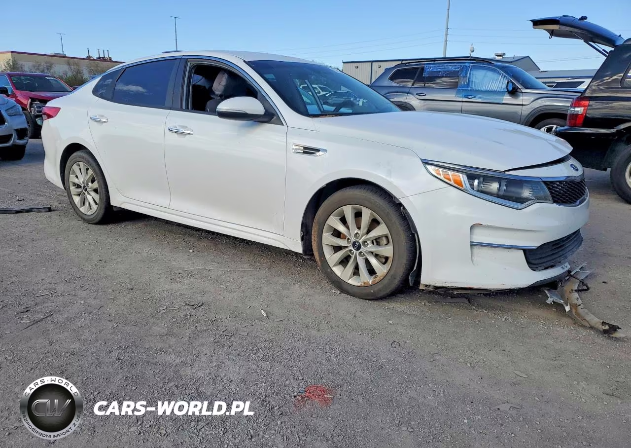 2018 Kia Optima Lx VIN:5XXGT4L38JG270984 - 4