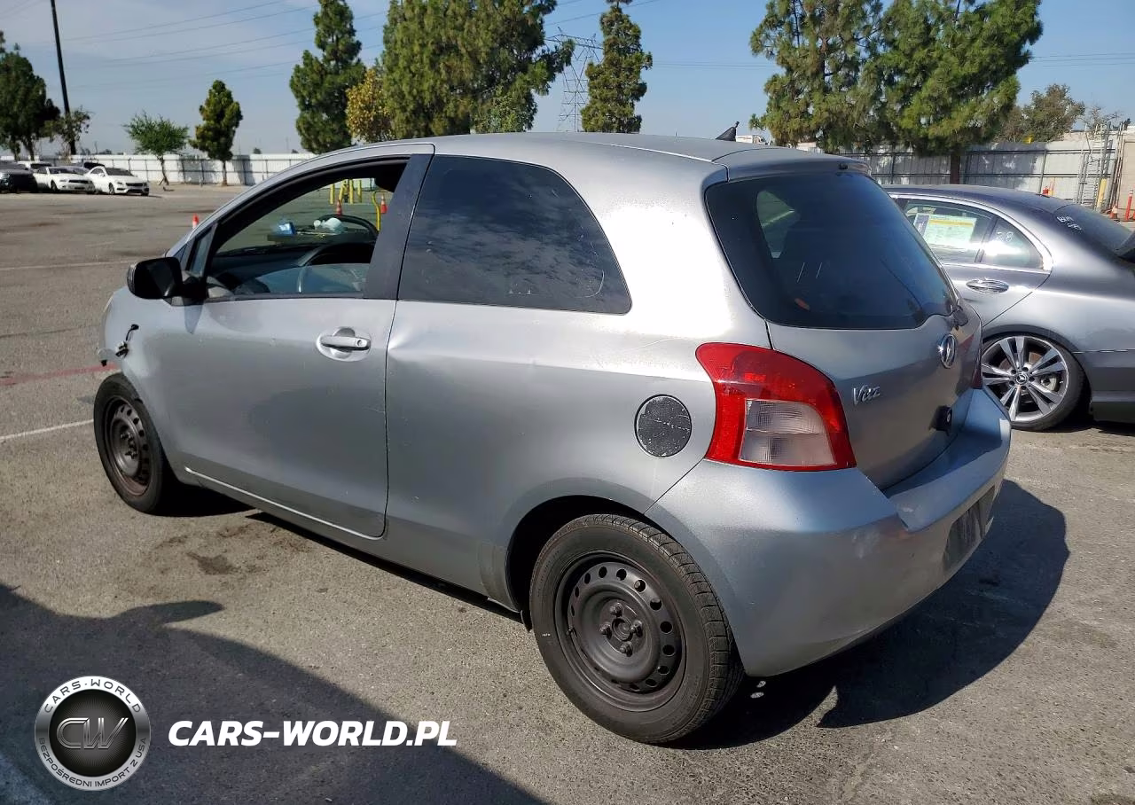2007 Toyota Yaris Base VIN:JTDJT923X75122207 - 2