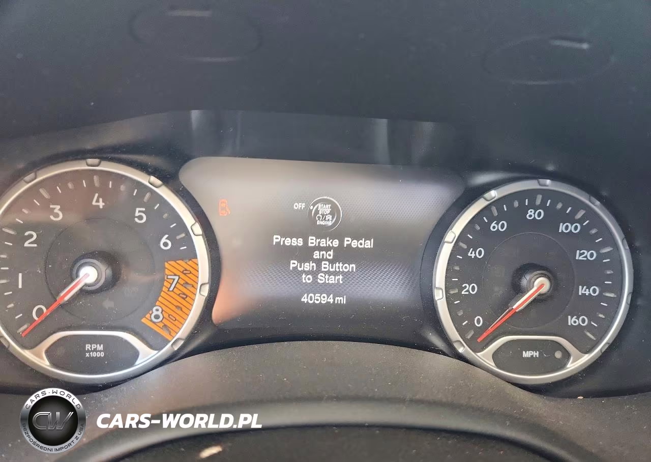 2021 Jeep Renegade Latitude VIN:ZACNJDBB4MPM70215 - 9