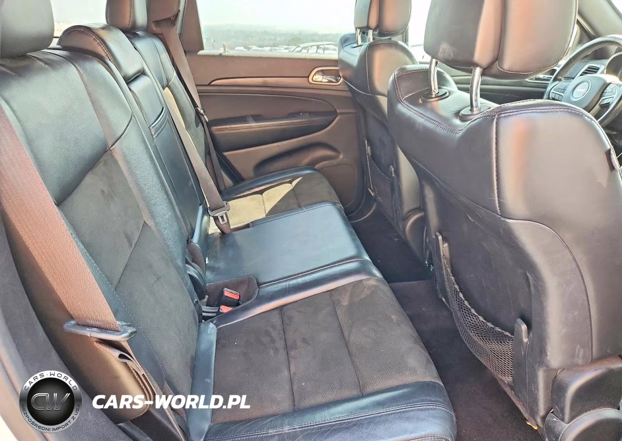 2019 Jeep Grand Cherokee Laredo VIN:1C4RJFAG3KC561765 - 11