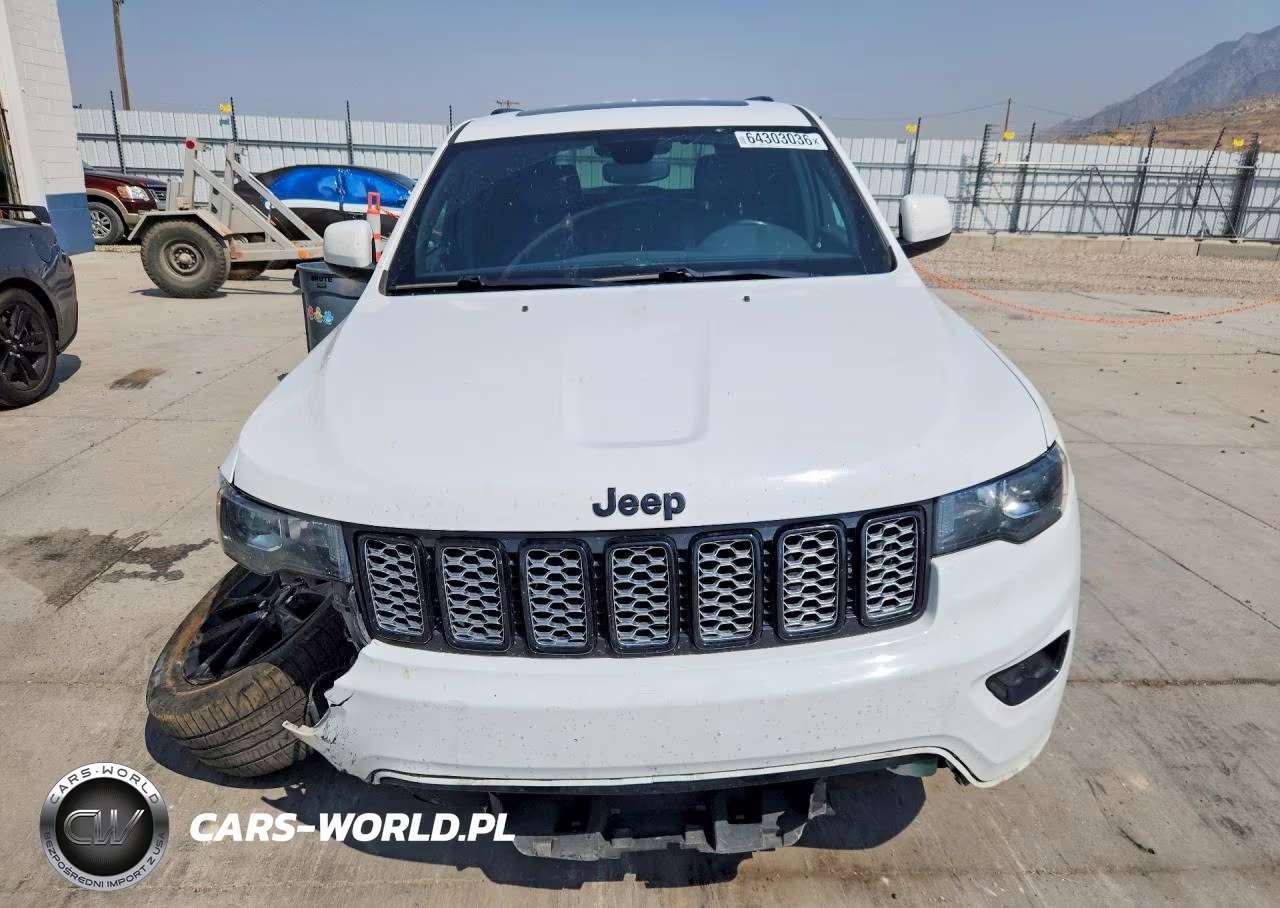 2019 Jeep Grand Cherokee Laredo VIN:1C4RJFAG3KC561765 - 5