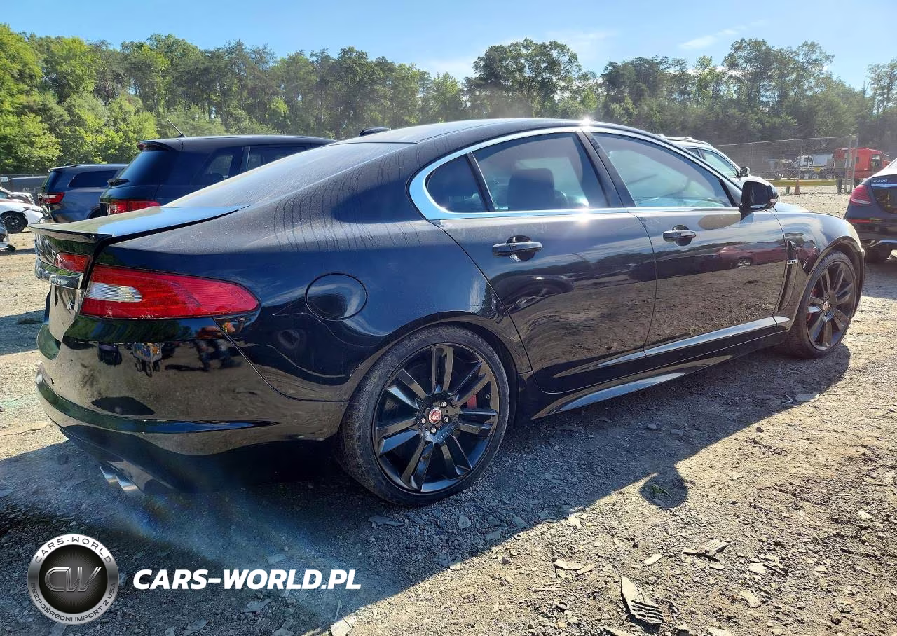 2011 Jaguar Xf R VIN:SAJWA0JC3BMS02117 - 3