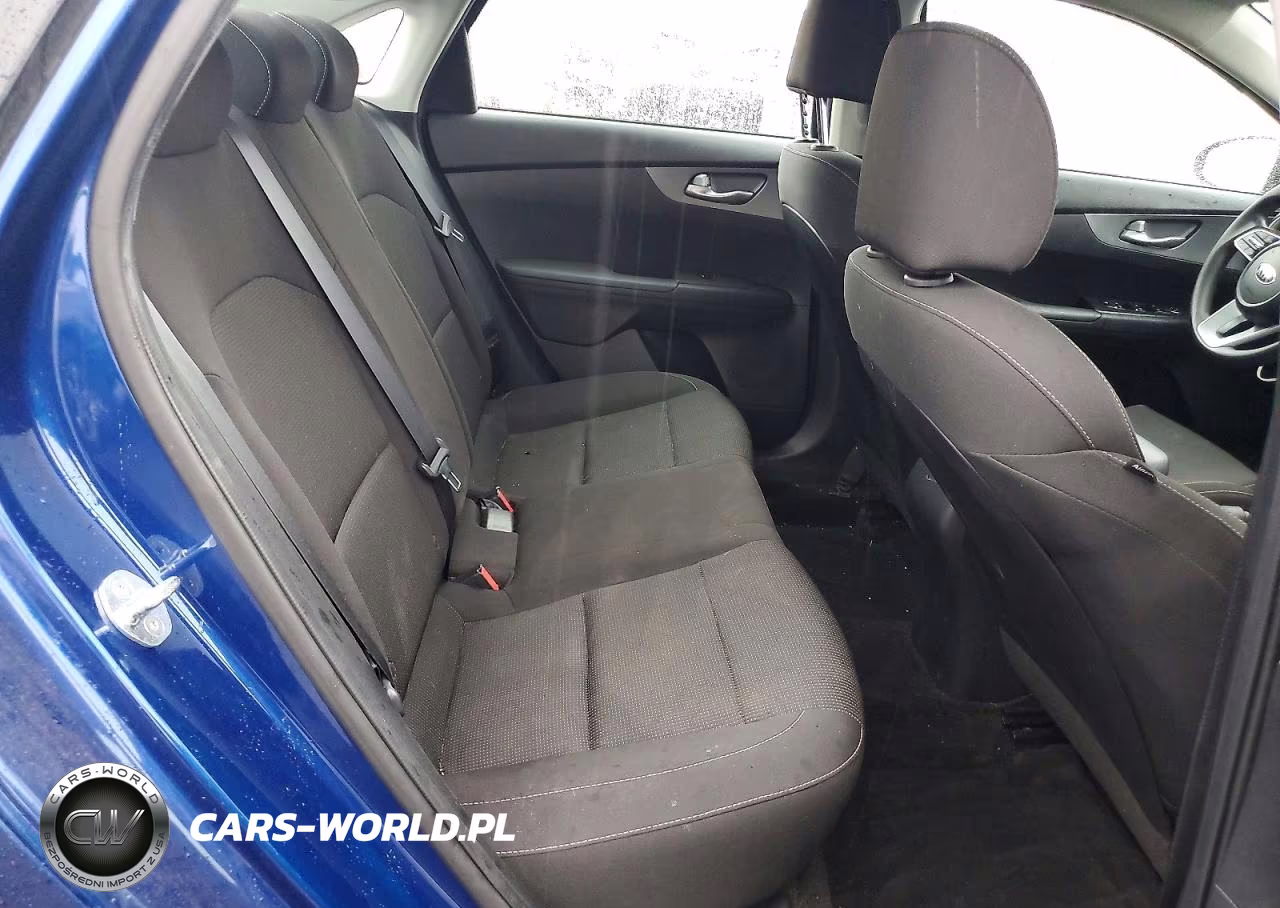 2021 Kia Forte Lxs VIN:3KPF24AD0ME314371 - 10