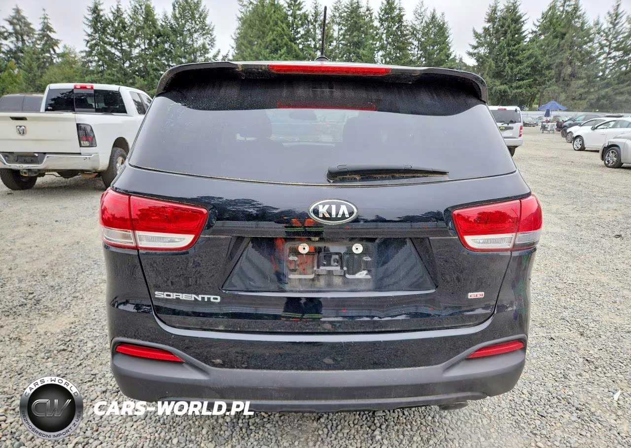 2018 Kia Sorento L VIN:5XYPG4A35JG411139 - 6