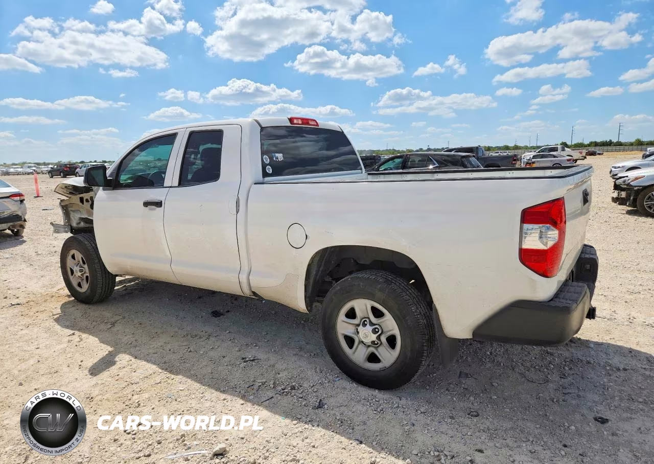 2019 Toyota Tundra Sr VIN:5TFRM5F16KX136121 - 2