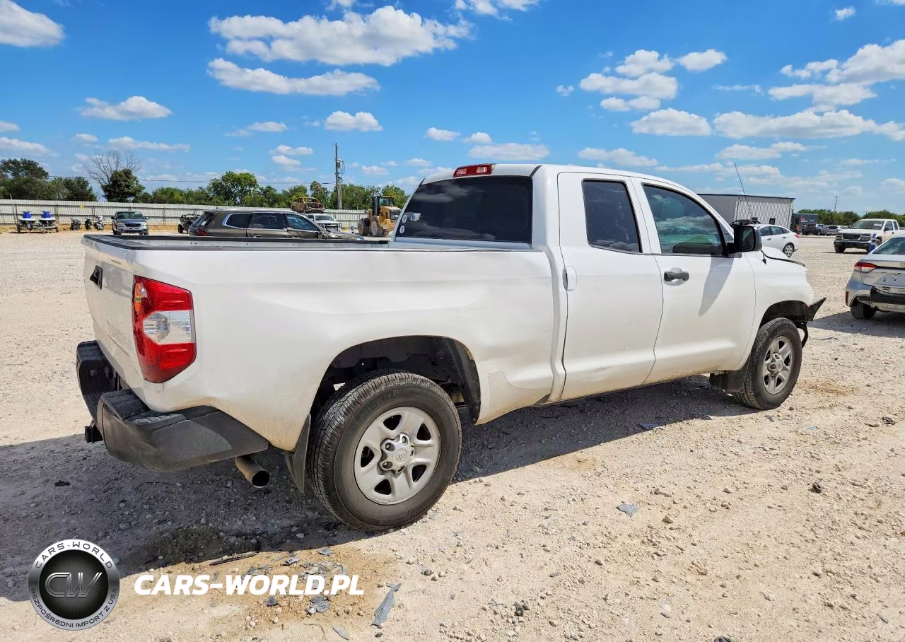 2019 Toyota Tundra Sr VIN:5TFRM5F16KX136121 - 3