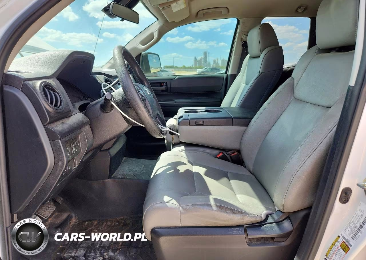 2019 Toyota Tundra Sr VIN:5TFRM5F16KX136121 - 7