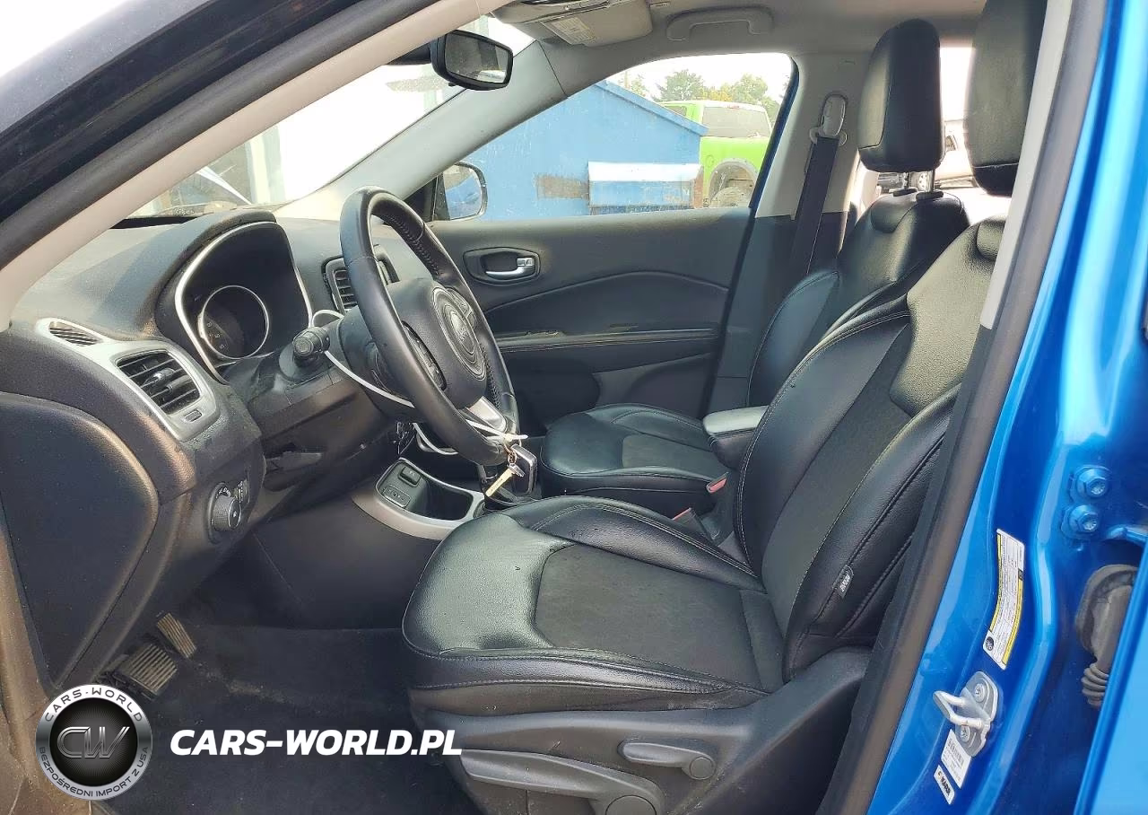 2018 Jeep Compass Latitude VIN:3C4NJCBB9JT368877 - 7