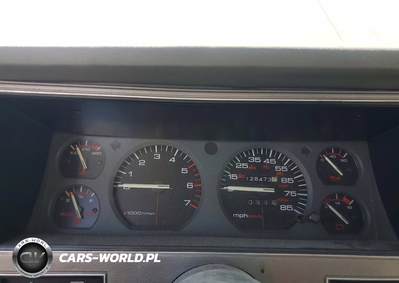 1990 Jeep Cherokee Laredo VIN:1J4FJ57L0LL286627 - 9