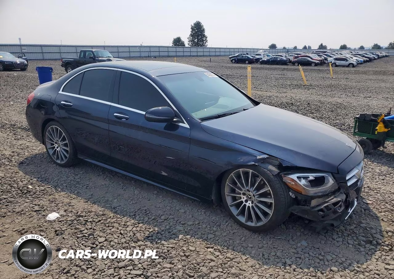 2018 Mercedes-Benz C 300 4Matic VIN:55SWF4KB2JU259797 - 4