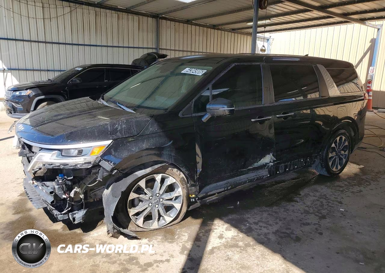2022 Kia Carnival Ex