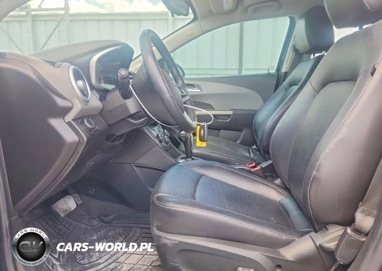 2020 Chevrolet Sonic Premier VIN:1G1JF5SB9L4119802 - 7