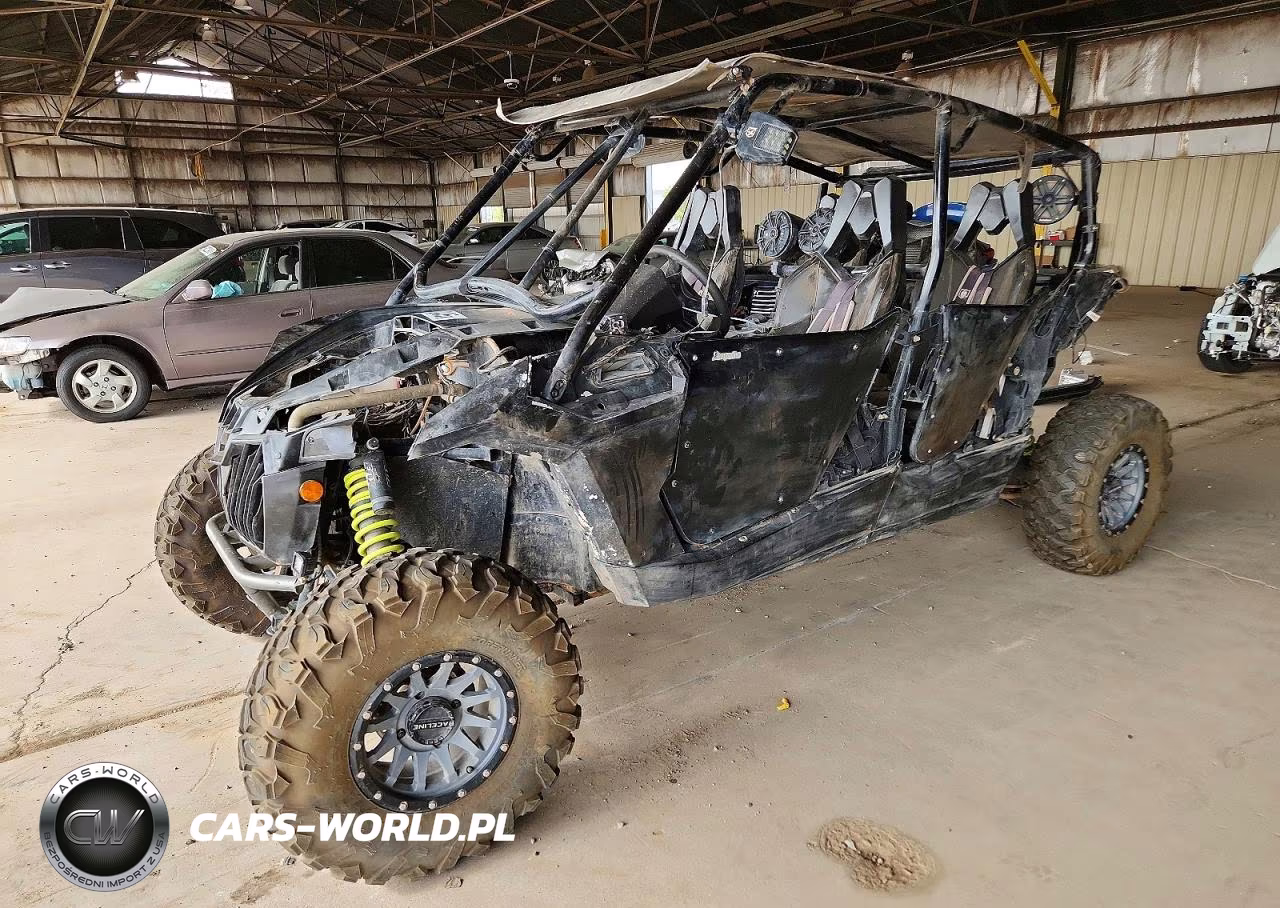 2016 Can-Am Maverick Utility Vehicle VIN:3JBPEAR28GJ000432 - 2