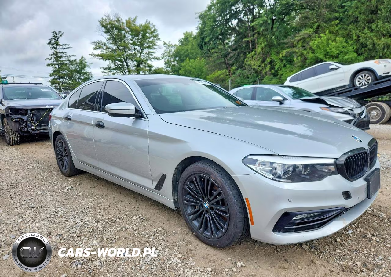 2018 BMW 530 Xi VIN:WBAJA7C52JWA73967 - 4