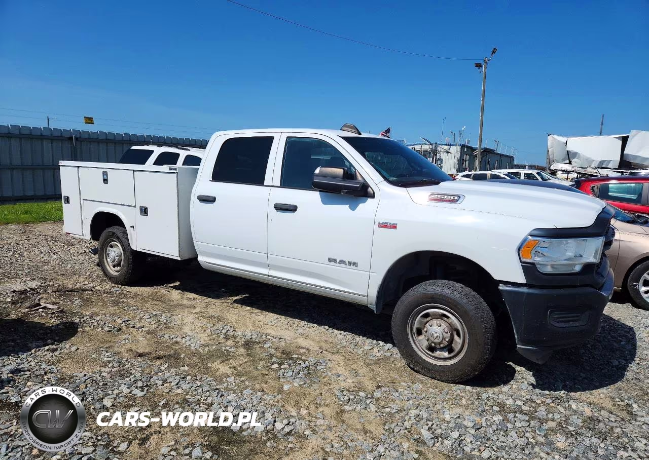 2021 Ram 2500 VIN:3C6UR5HJ9MG607721 - 4