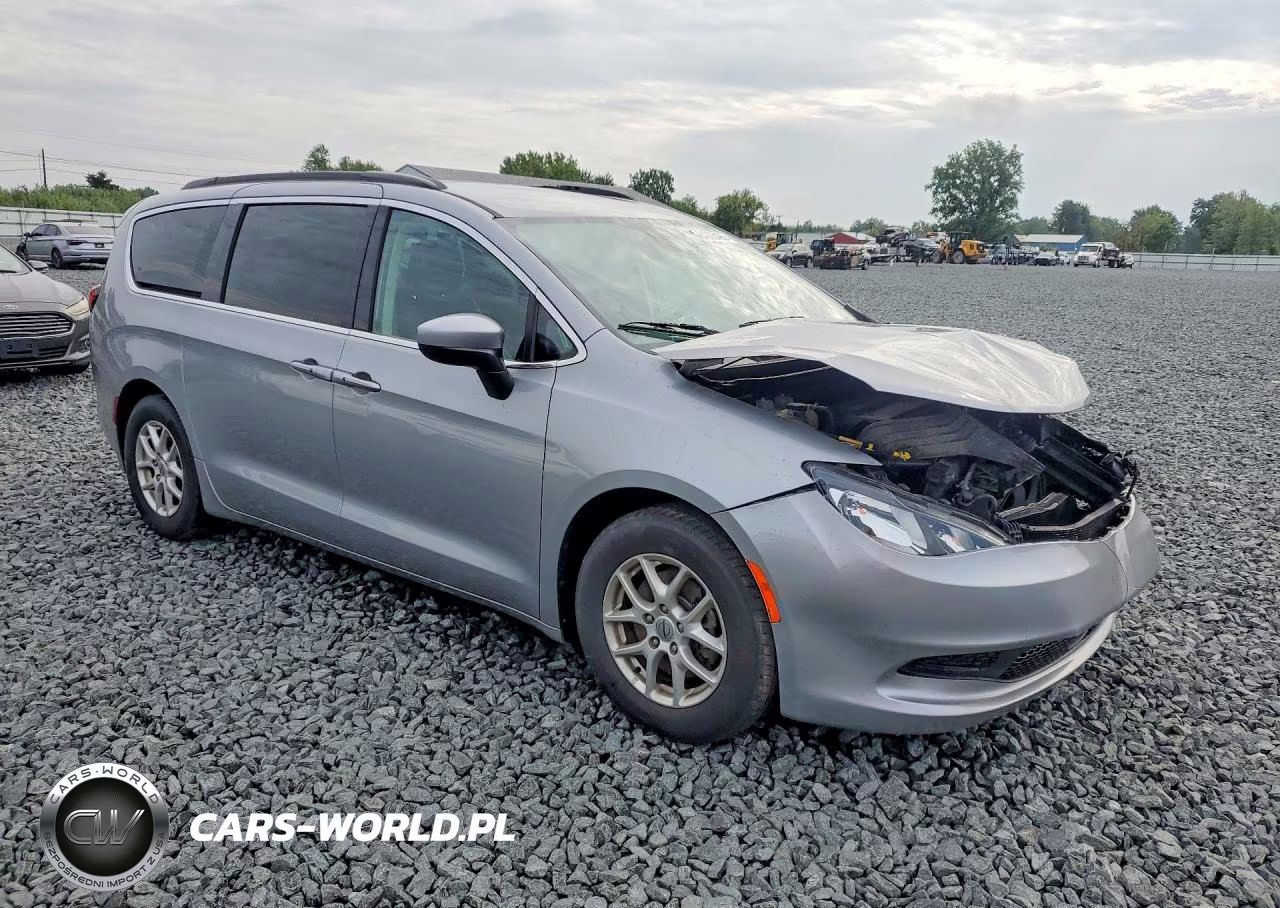 2021 Chrysler Voyager Lxi VIN:2C4RC1DG9MR520723 - 4