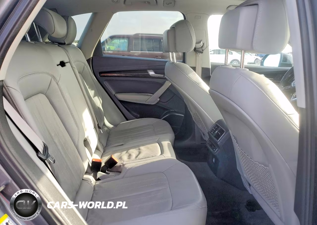 2018 Audi Q5 Premium Plus VIN:WA1BNAFY9J2199966 - 10
