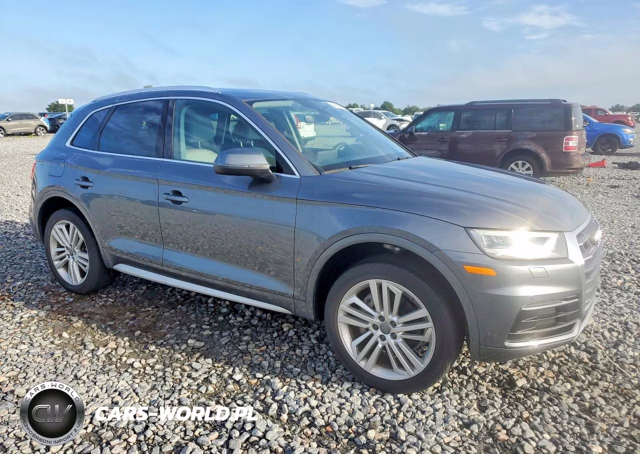 2018 Audi Q5 Premium Plus VIN:WA1BNAFY9J2199966 - 4