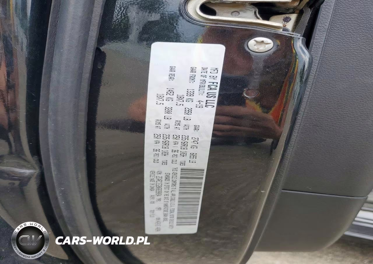 2019 Chrysler Pacifica Touring L Plus VIN:2C4RC1EG9KR699034 - 13