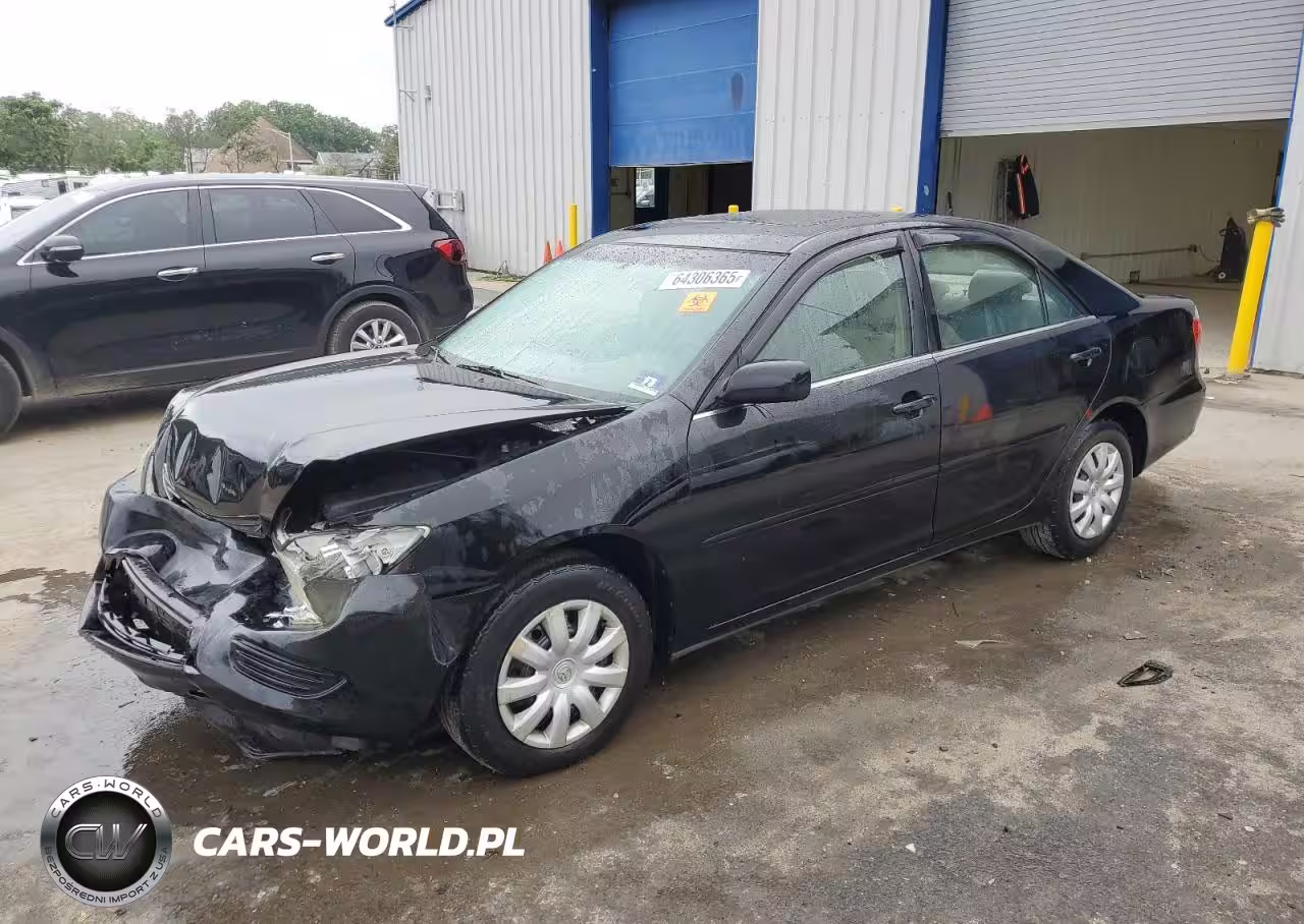 2005 Toyota Camry Le