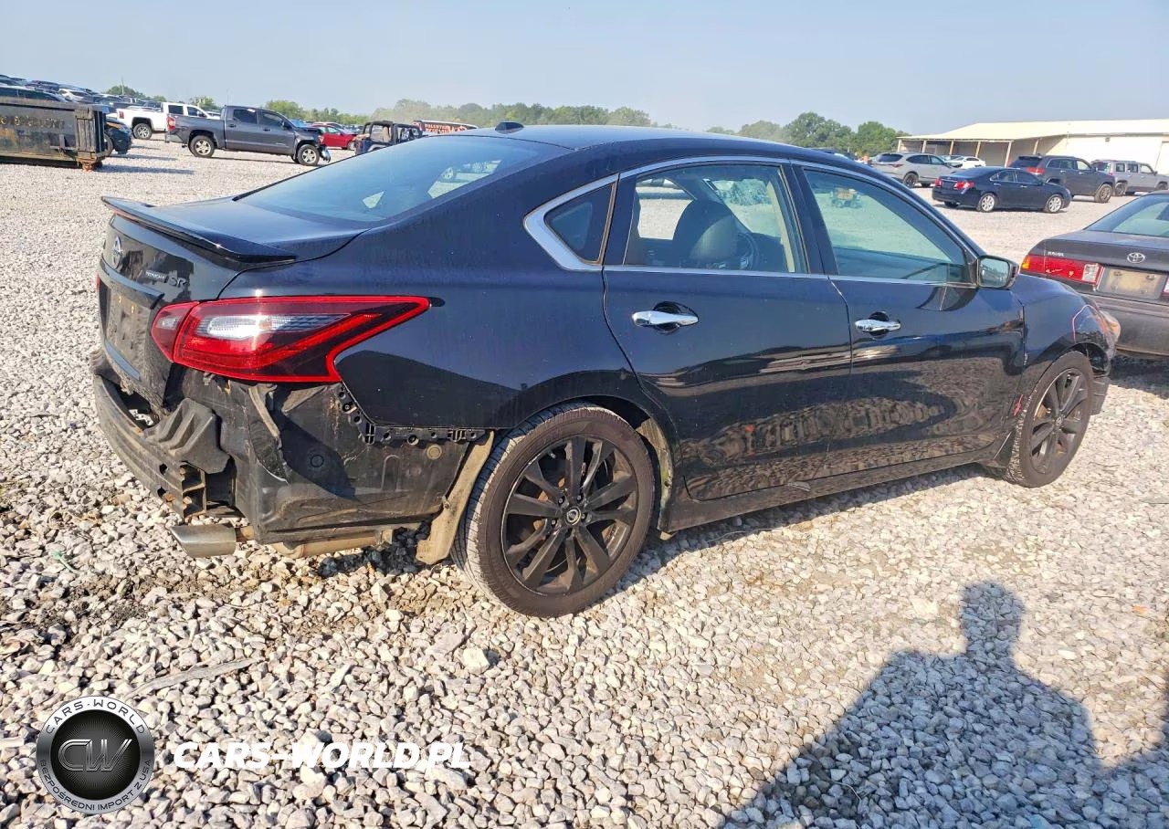 2018 Nissan Altima 2.5 Sr VIN:1N4AL3AP7JC286489 - 3