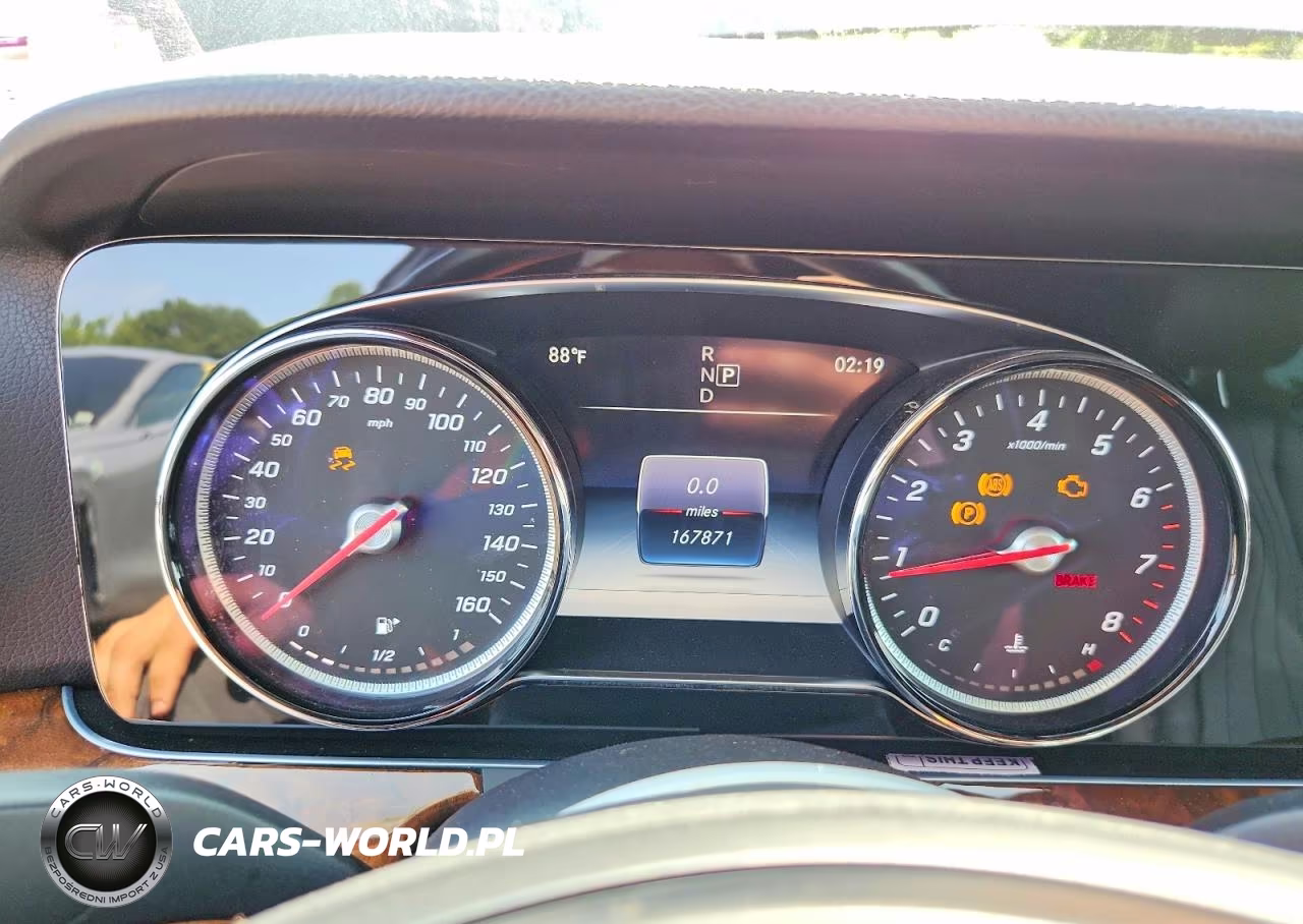 2017 Mercedes-Benz E 300 4Matic VIN:WDDZF4KB1HA085924 - 9