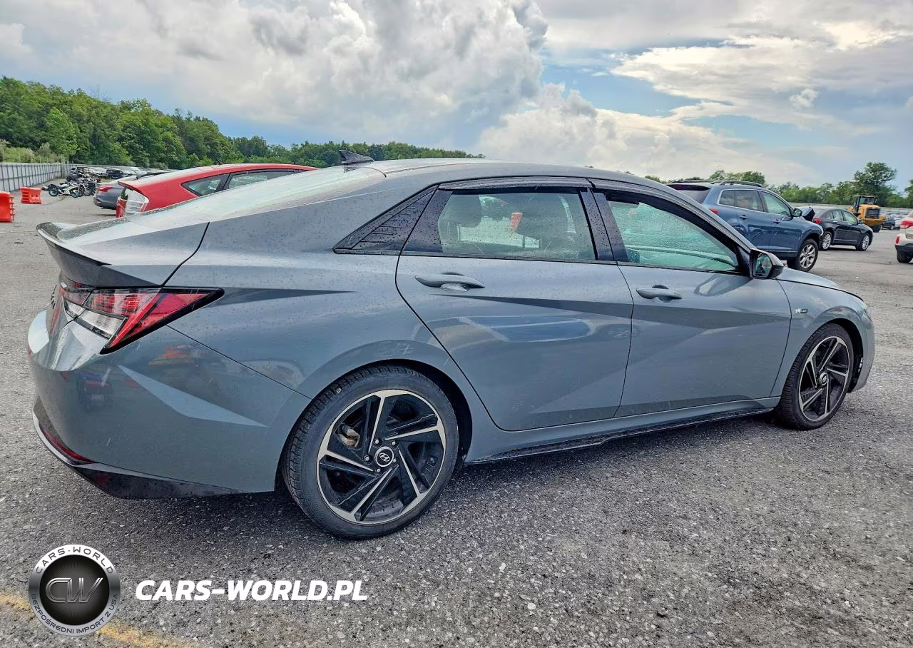 2022 Hyundai Elantra N Line VIN:KMHLR4AF3NU329588 - 3