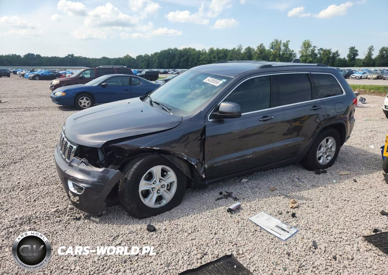 2017 Jeep Grand Cherokee Laredo VIN:1C4RJEAG9HC956164 - 1