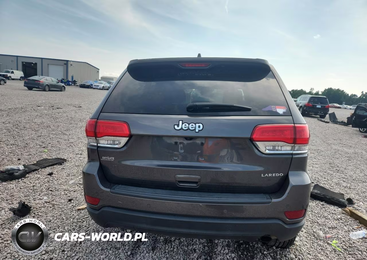 2017 Jeep Grand Cherokee Laredo VIN:1C4RJEAG9HC956164 - 6