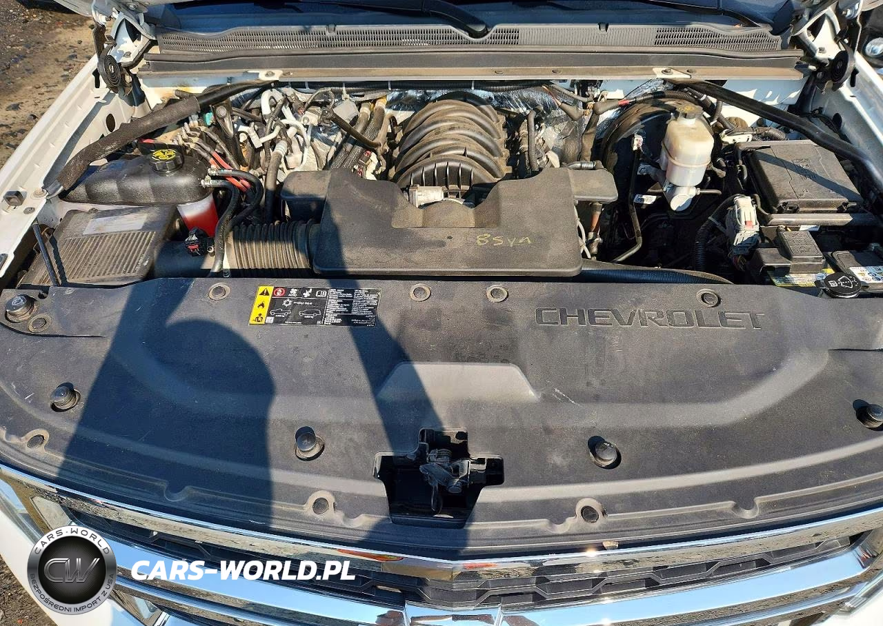 2018 Chevrolet Tahoe Special VIN:1GNSKFEC4JR152070 - 12