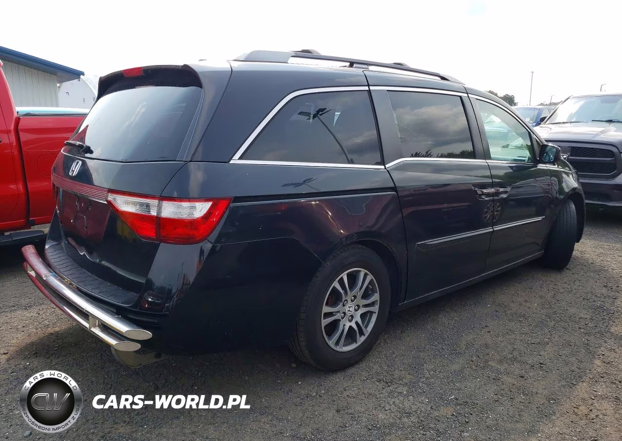 2013 Honda Odyssey Exl VIN:5FNRL5H66DB043611 - 3