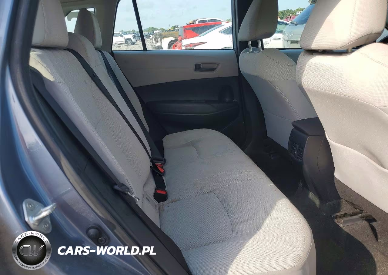 2022 Toyota Corolla Cross L VIN:7MUAAAAG4NV018577 - 11