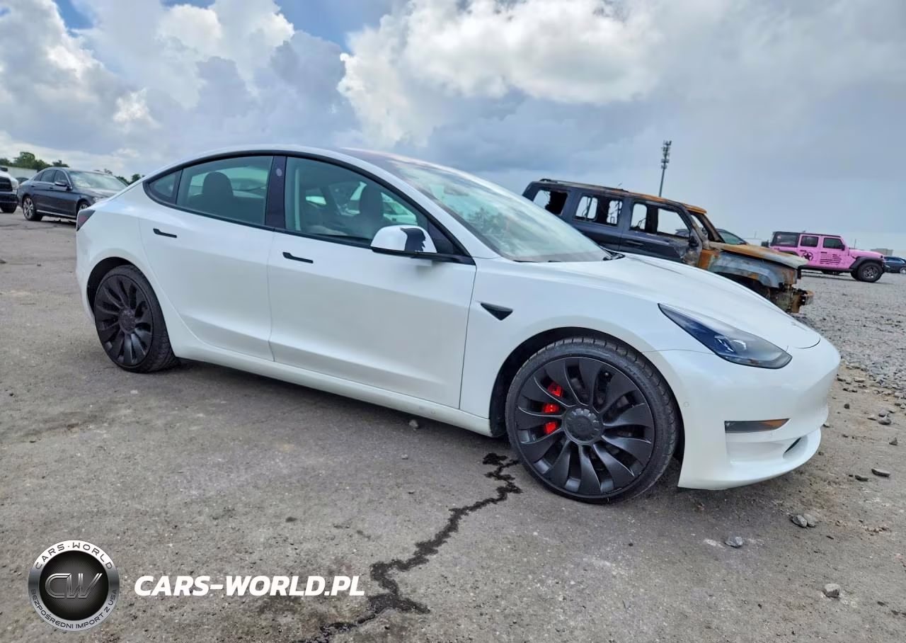 2021 Tesla Model 3 VIN:5YJ3E1EC2MF926480 - 4