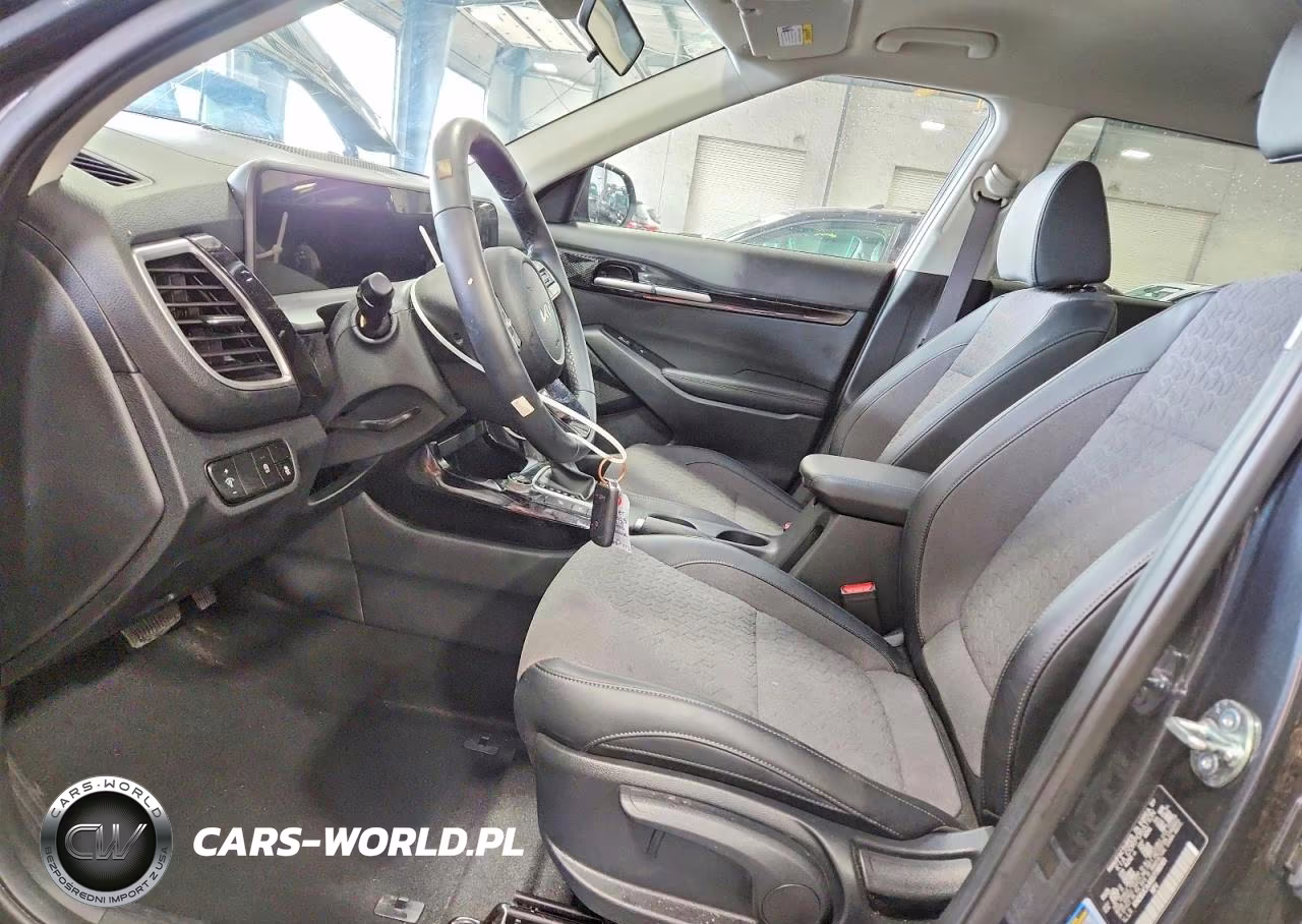 2025 Kia Seltos S VIN:KNDEUCAA6S7780101 - 7