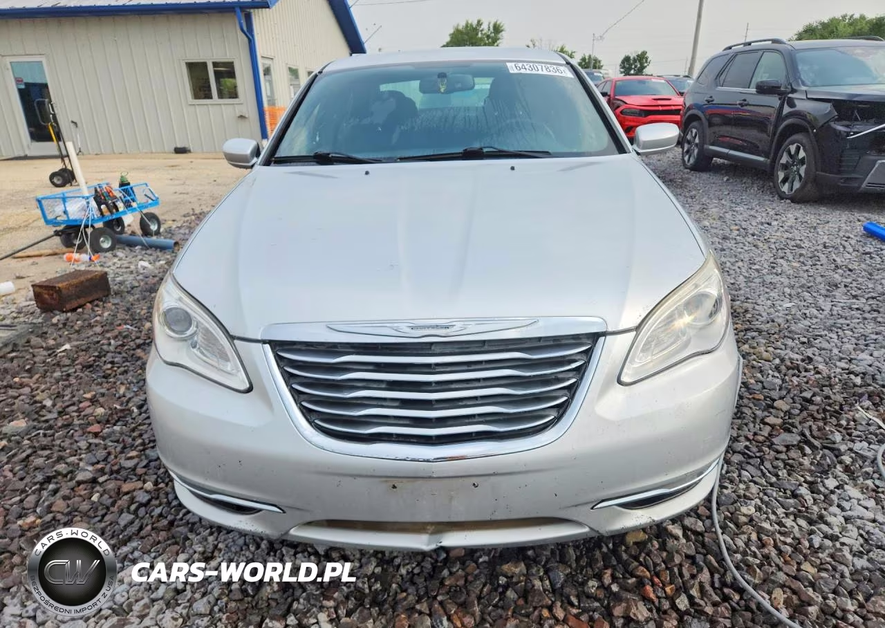 2012 Chrysler 200 Touring VIN:1C3CCBBB9CN278356 - 5