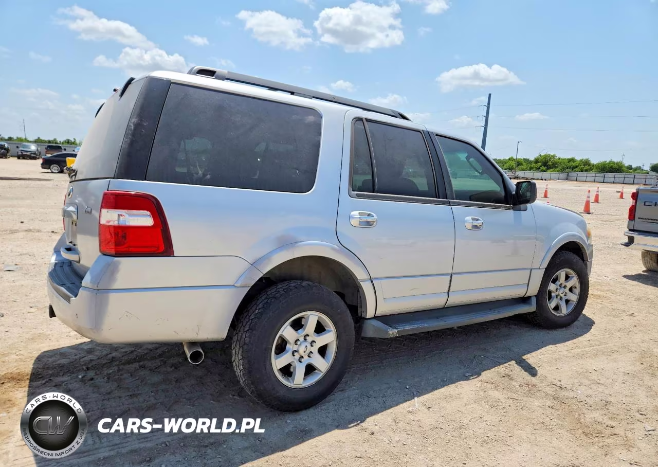 2011 Ford Expedition Xlt VIN:1FMJU1J51BEF55291 - 3