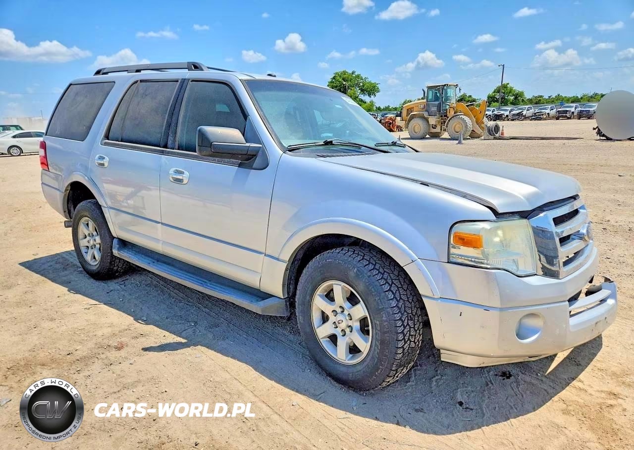 2011 Ford Expedition Xlt VIN:1FMJU1J51BEF55291 - 4