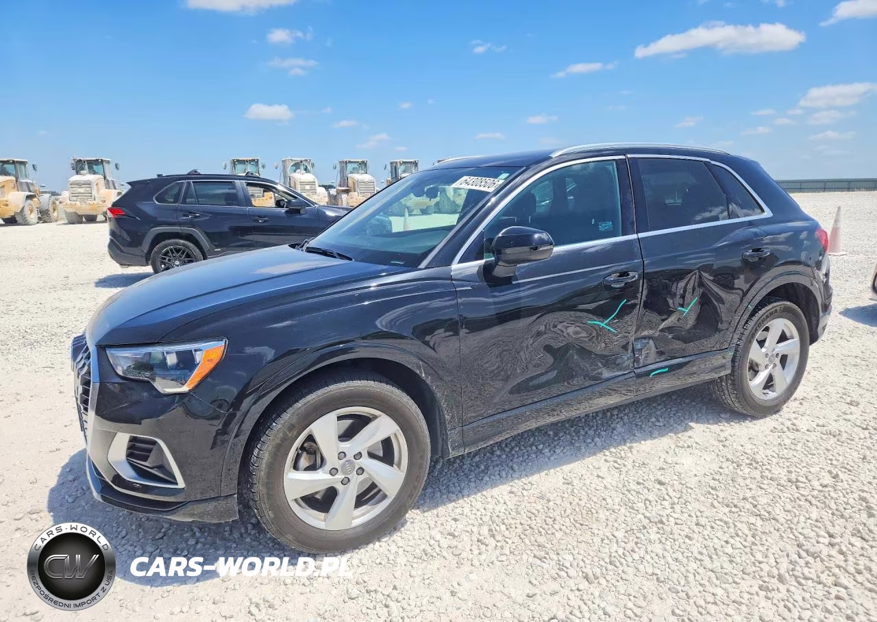 2019 Audi Q3 Premium VIN:WA1AECF38K1076159 - 1