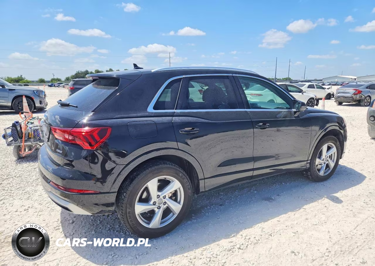 2019 Audi Q3 Premium VIN:WA1AECF38K1076159 - 3