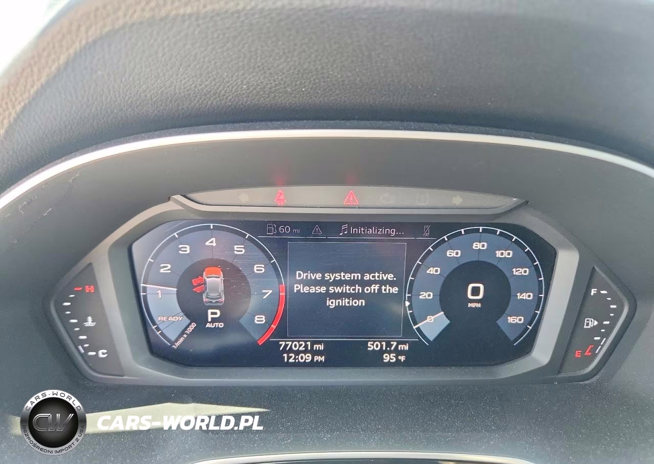2019 Audi Q3 Premium VIN:WA1AECF38K1076159 - 9