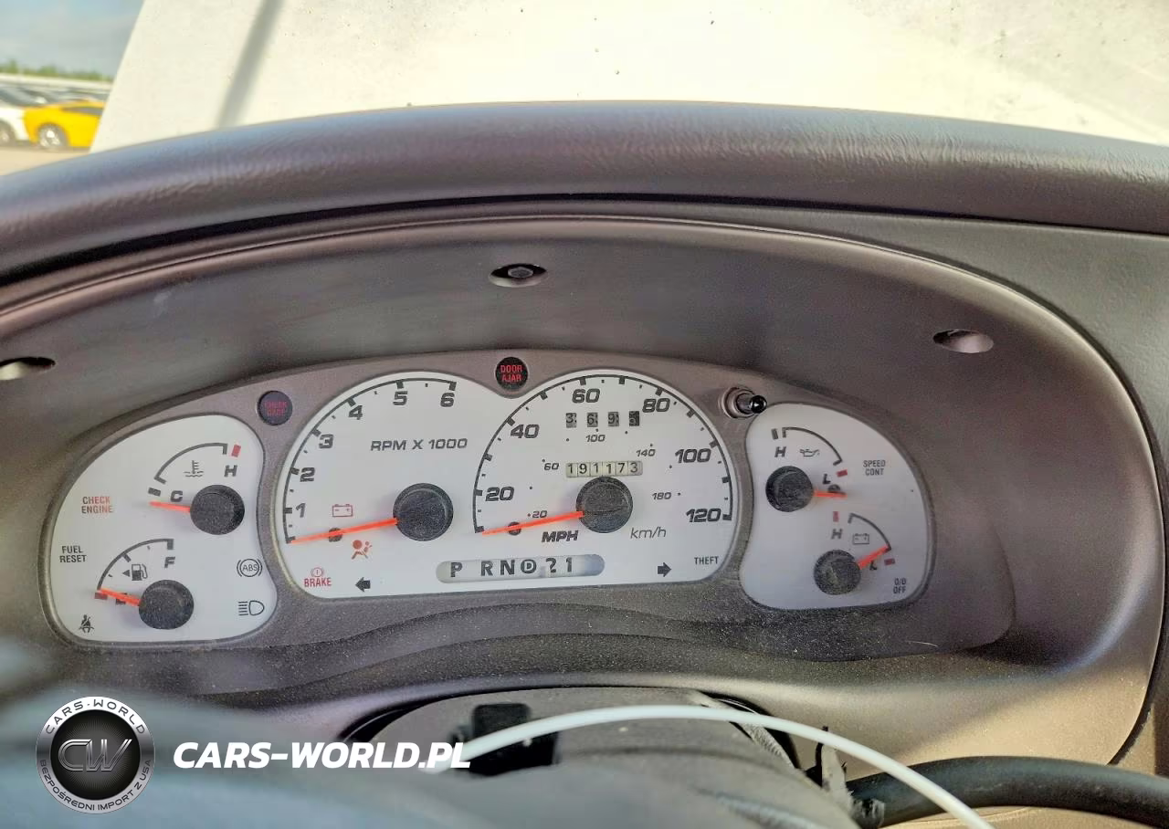2001 Ford Explorer Sport Trac VIN:1FMZU67E61UB01498 - 9