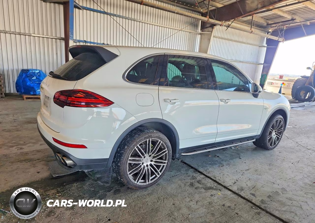 2016 Porsche Cayenne Se Hybrid VIN:WP1AE2A2XGLA62742 - 3