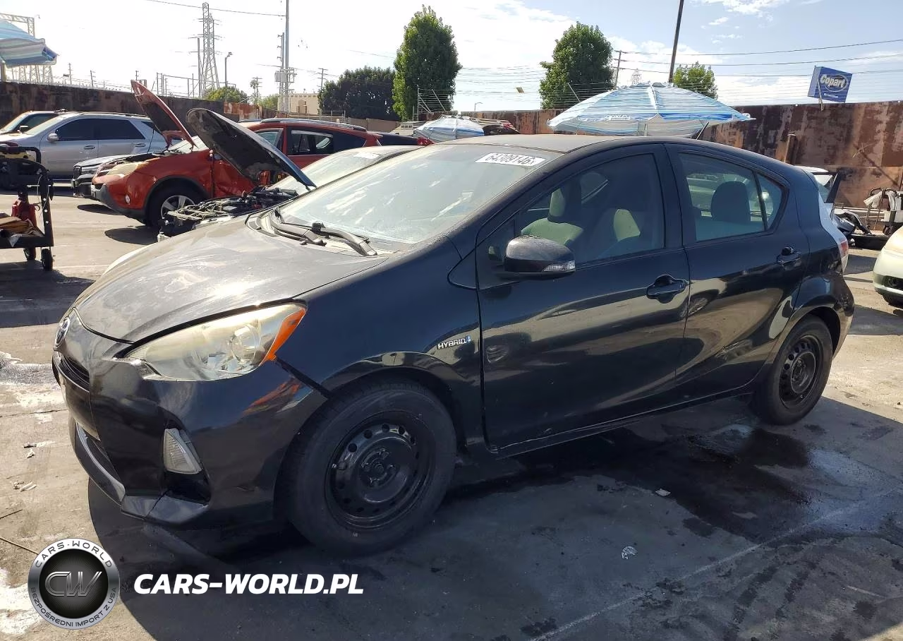 2013 Toyota Prius C One – zdjęcie 1 z 12