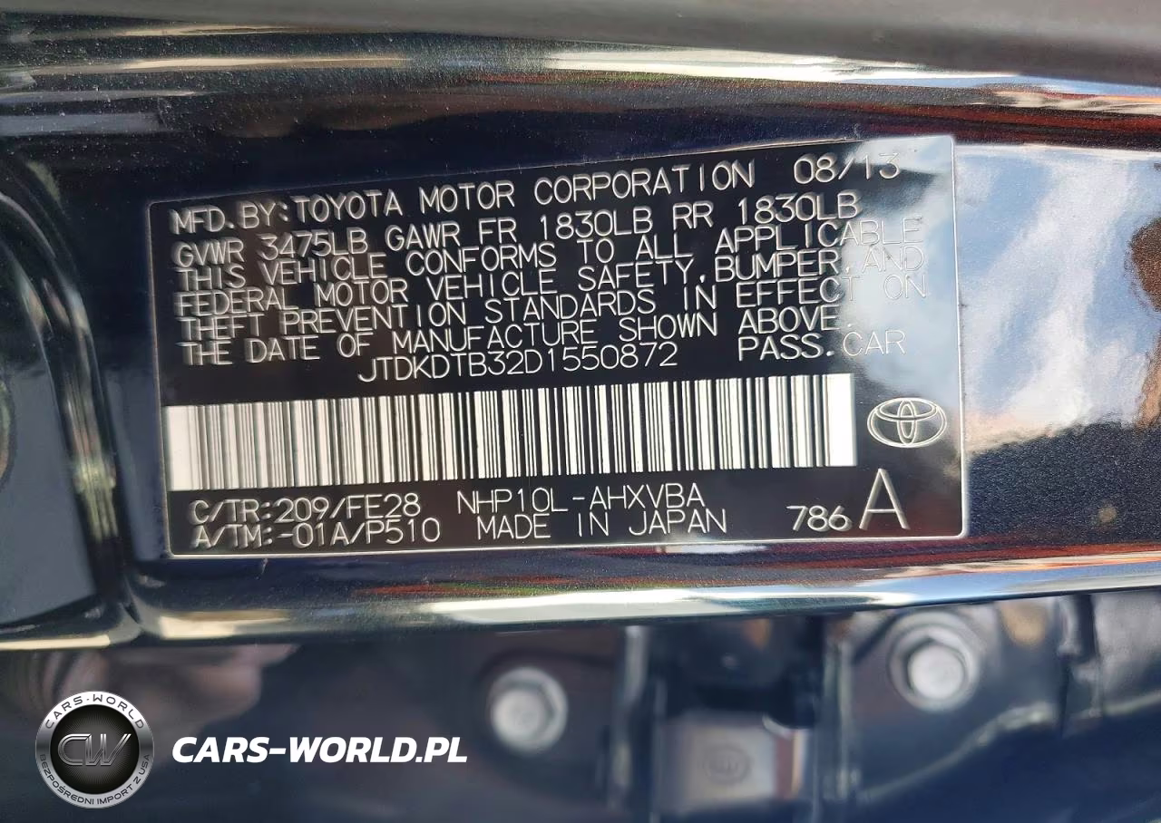 2013 Toyota Prius C One VIN:JTDKDTB32D1550872 - 12