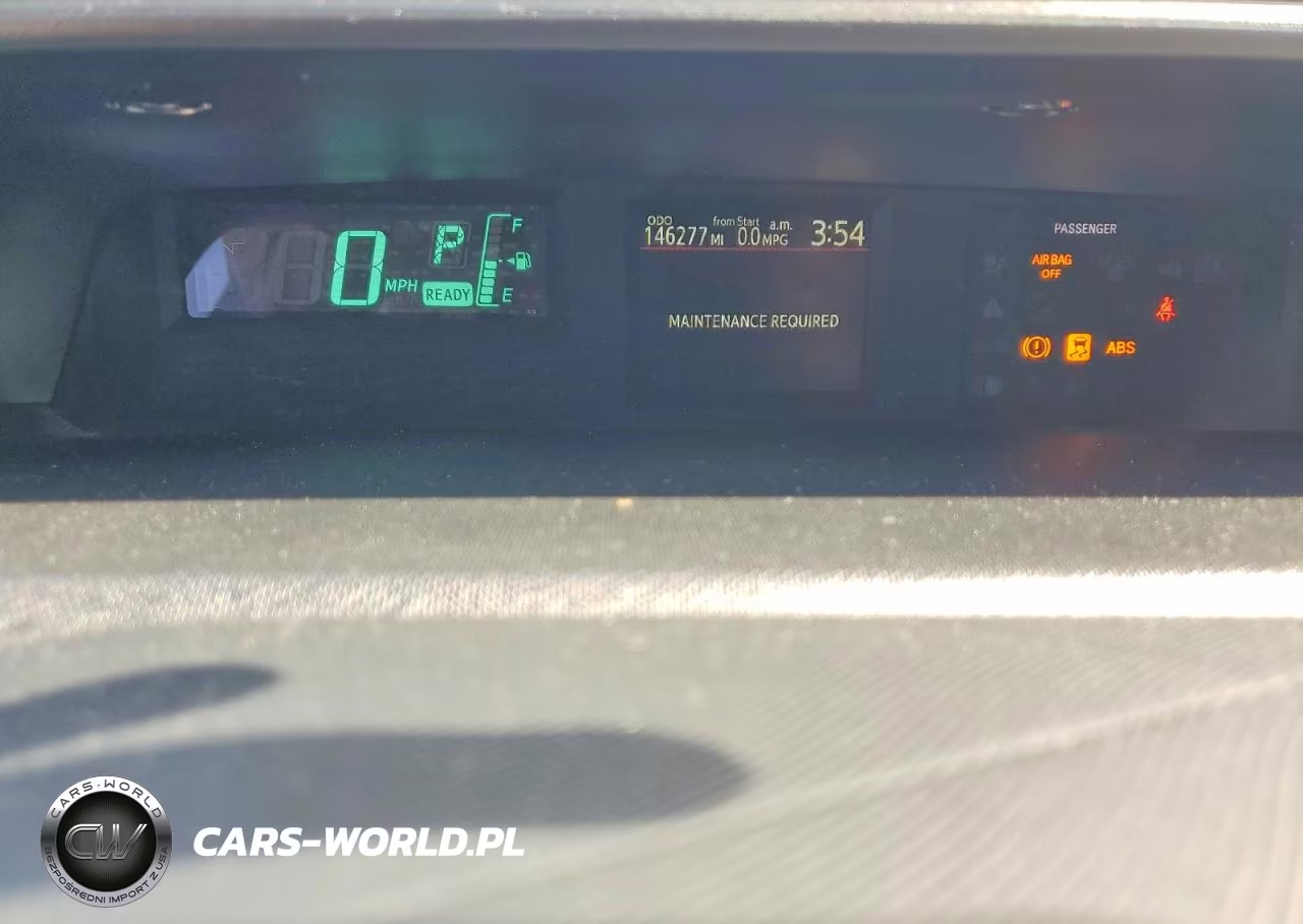 2013 Toyota Prius C One VIN:JTDKDTB32D1550872 - 9