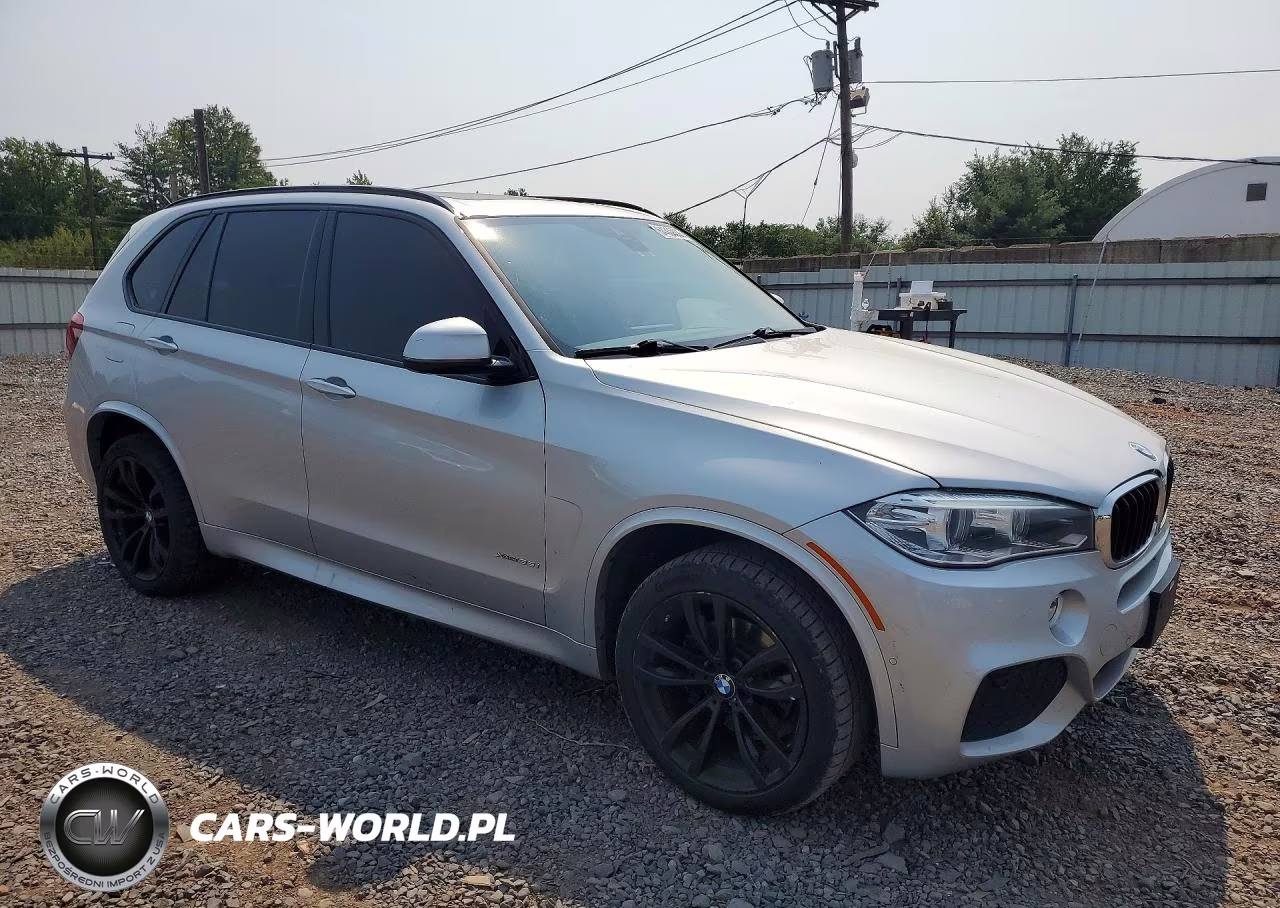 2018 BMW X5 xDrive35I VIN:5UXKR0C53J0Y02497 - 4