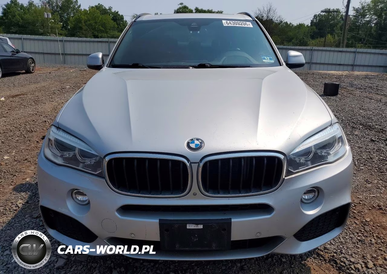 2018 BMW X5 xDrive35I VIN:5UXKR0C53J0Y02497 - 5